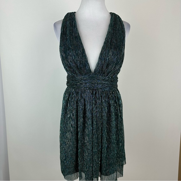 Lulus Metallic Green Ailey Plunge Neckline Open Back Skater Dress Size Small - Picture 2 of 10